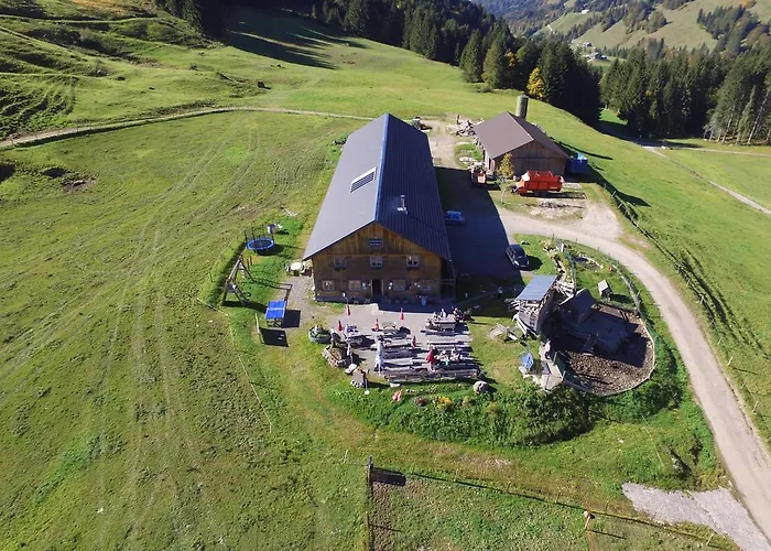 Jausenstation Neuschwand * Hittisau