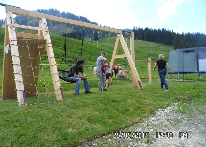 Farm stay Jausenstation Neuschwand *