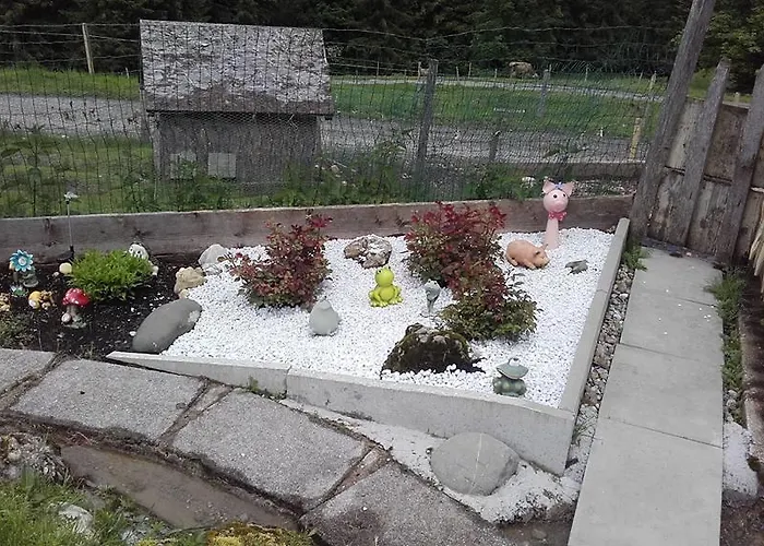 Farm stay Jausenstation Neuschwand